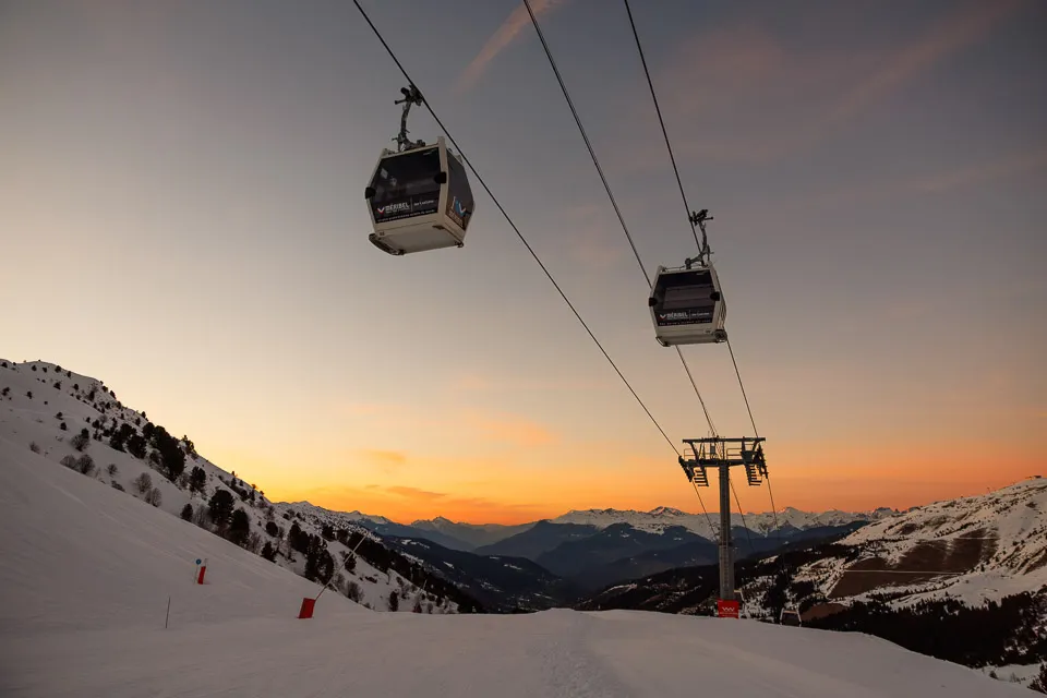 Meribel has 15 gondolas